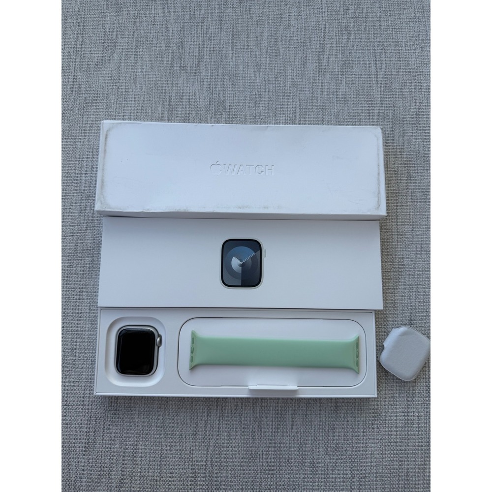 Apple Watch Series 9 41mm GPS Silver Aluminum A2978 Box Charger Green Band 86%